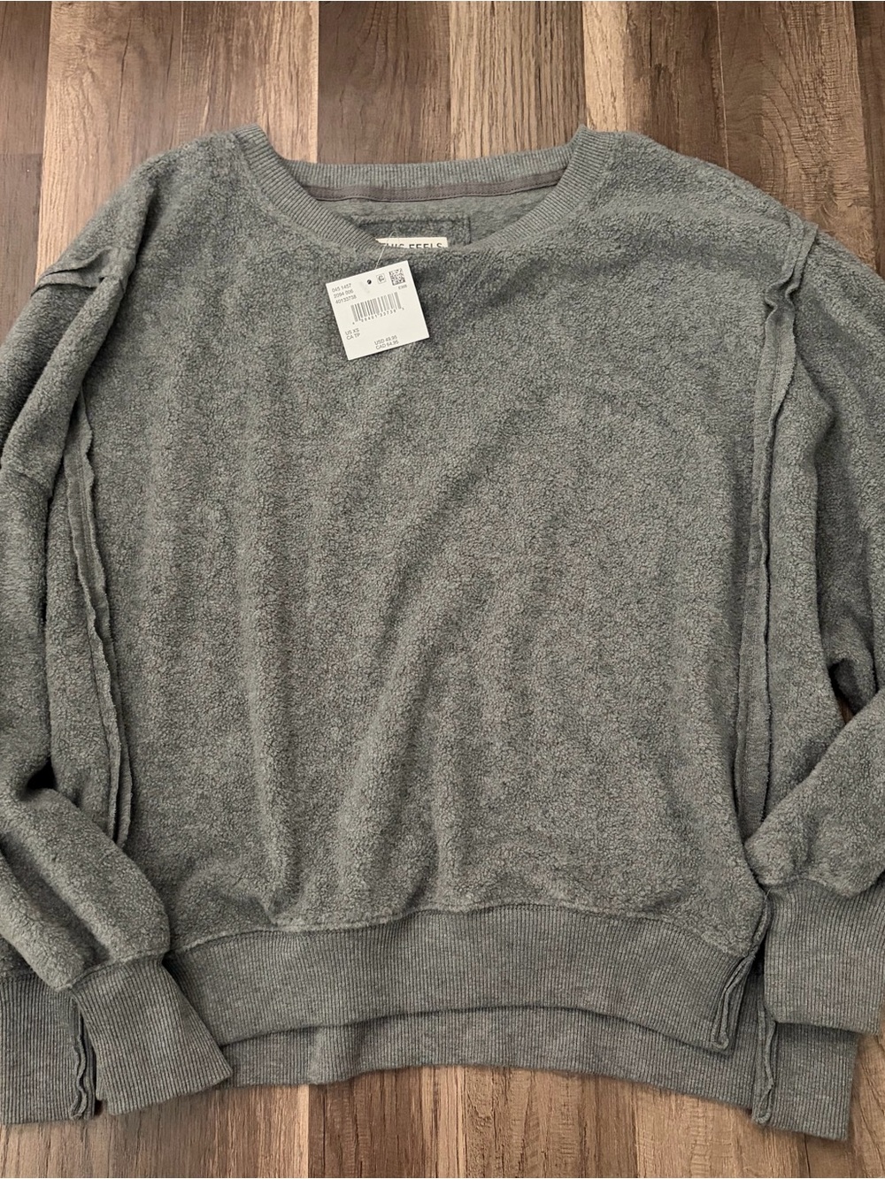 American Eagle Big Hug Pullover NWT